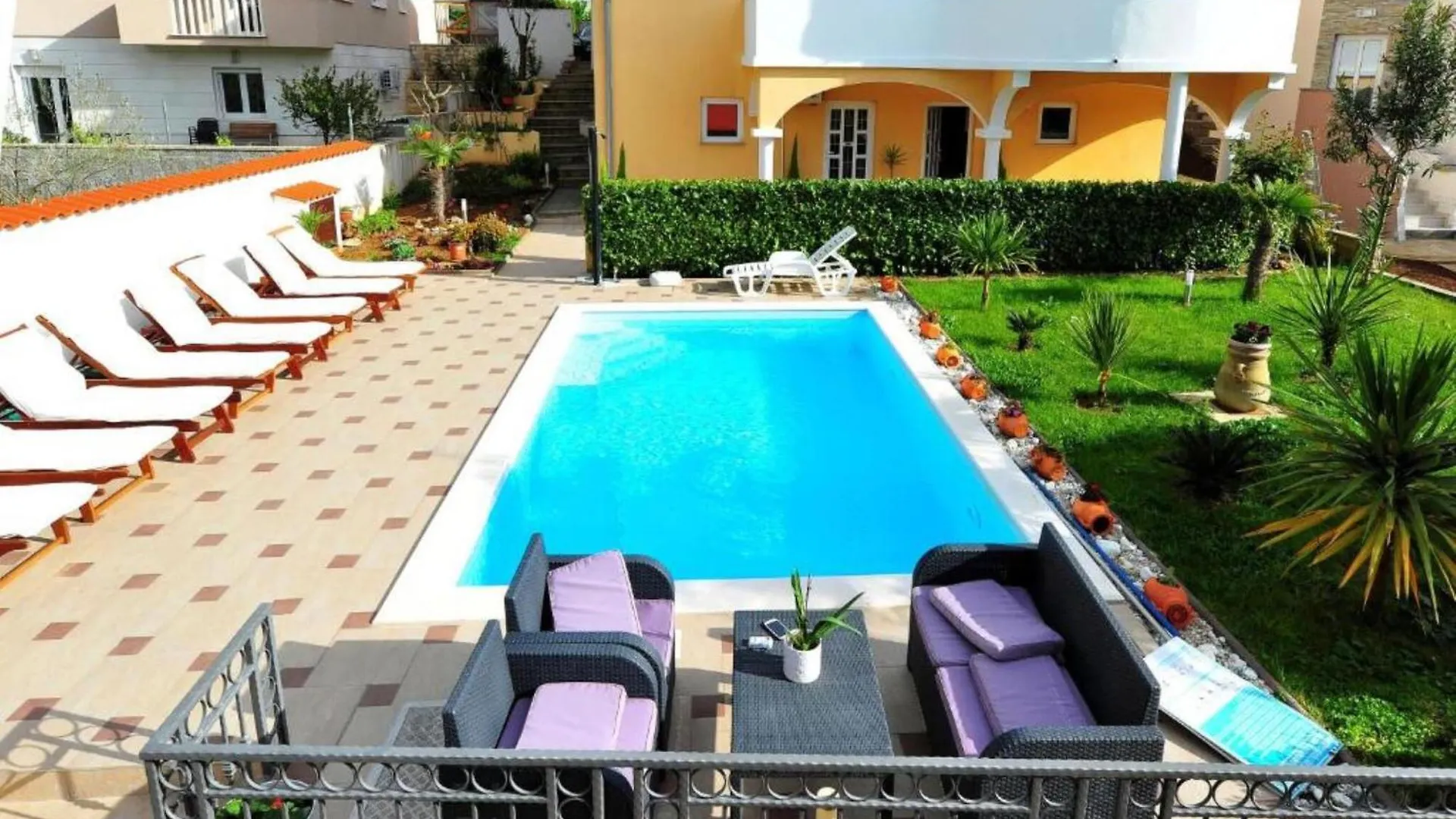 Cozy Apartment In Zadar With Heated Swimming Pool