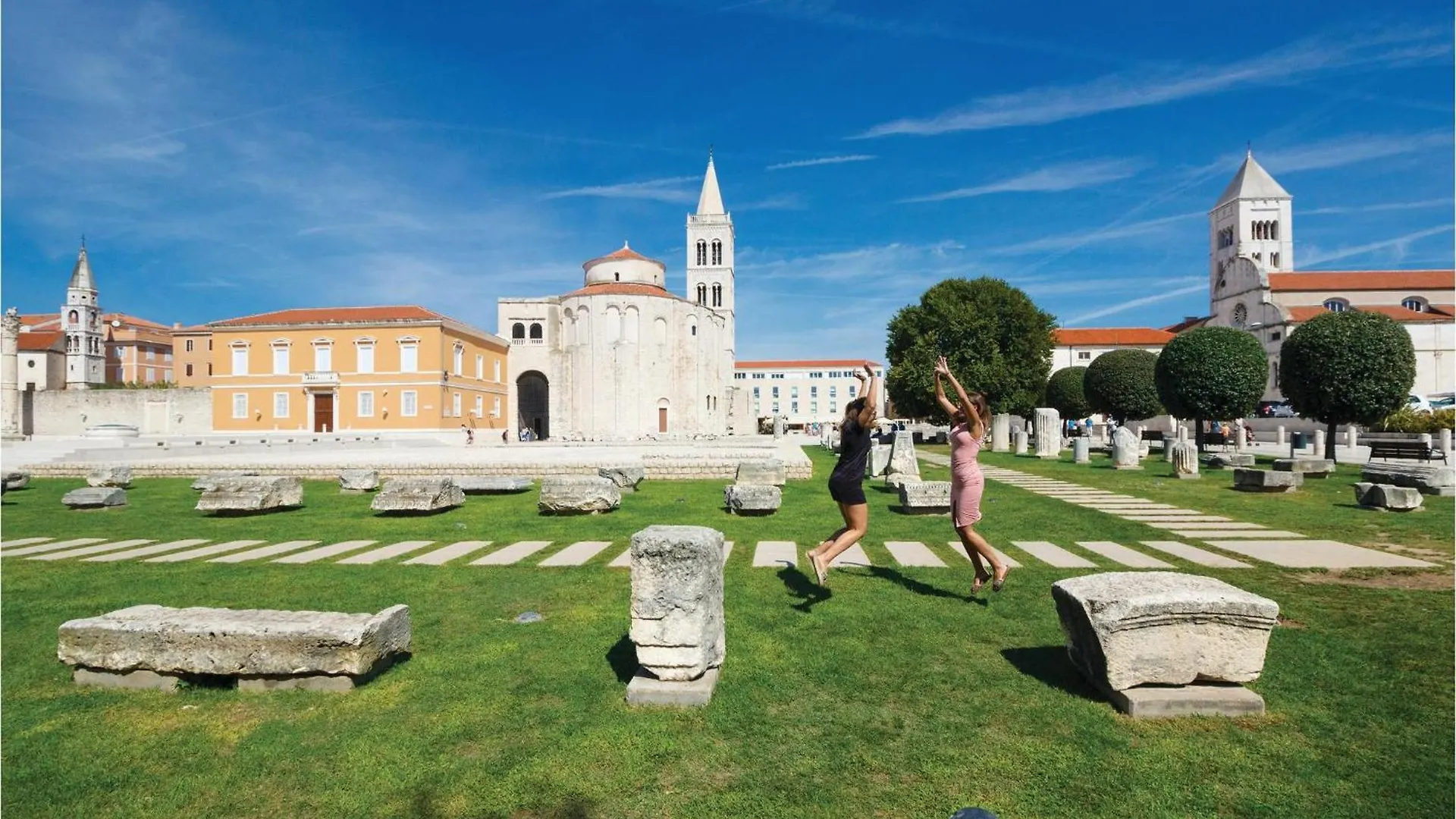 Cozy Apartment In Zadar With Heated Swimming Pool